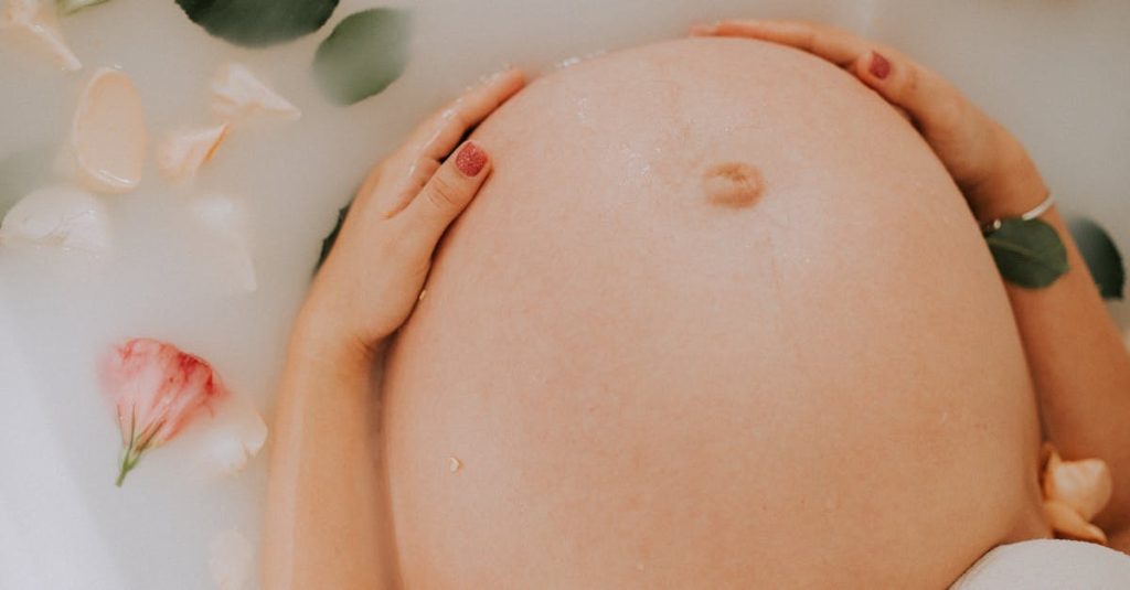 découvrez tout ce que vous devez savoir sur la grossesse : des conseils pratiques, des étapes de développement de votre bébé, et des informations essentielles pour vivre cette expérience unique sereinement.